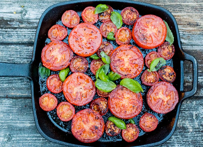 Stekte grønne tomater: En sprø og smakfull oppskrift Stekte grønne tomater: En sprø og smakfull oppskrift