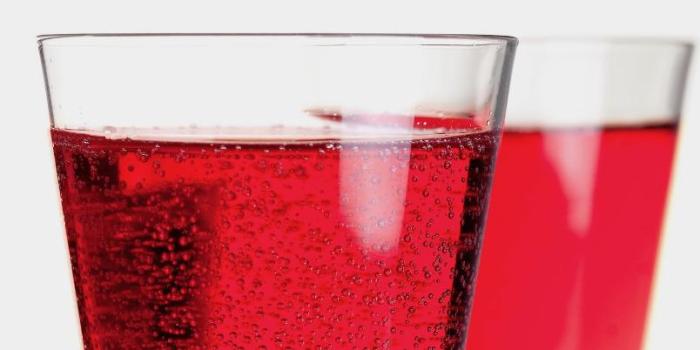 Enkel velkomstdrink oppskrift: Imponer gjestene med forfriskende og smakfulle drinker Enkel velkomstdrink oppskrift: Imponer gjestene med forfriskende og smakfulle drinker