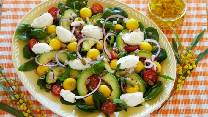 Lunsj salat oppskrift: Enkle og sunne oppskrifter for en frisk lunsj Lunsj salat oppskrift: Enkle og sunne oppskrifter for en frisk lunsj