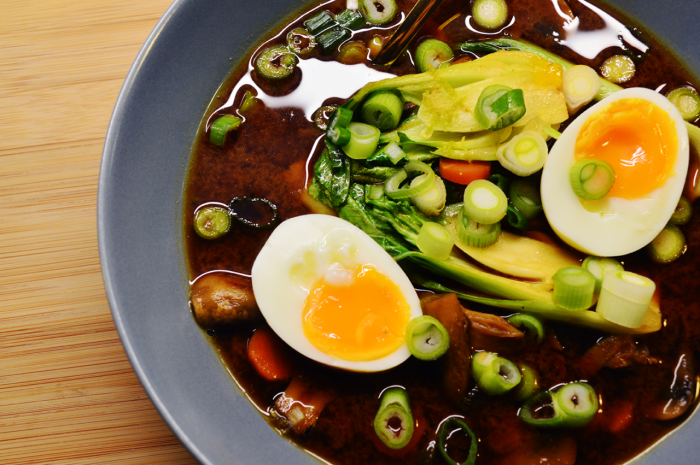 Miso saus oppskrift: Lag din egen japanske umami-bombe Miso saus oppskrift: Lag din egen japanske umami-bombe