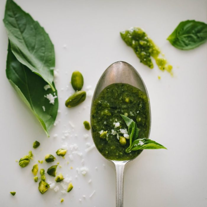 Lag din egen granskuddpesto - en unik smaksopplevelse Lag din egen granskuddpesto - en unik smaksopplevelse