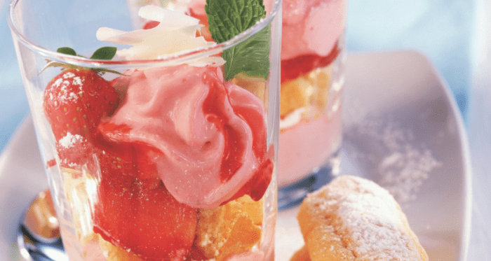 Yoghurtkrem oppskrift: Lag en luftig og deilig dessert Yoghurtkrem oppskrift: Lag en luftig og deilig dessert