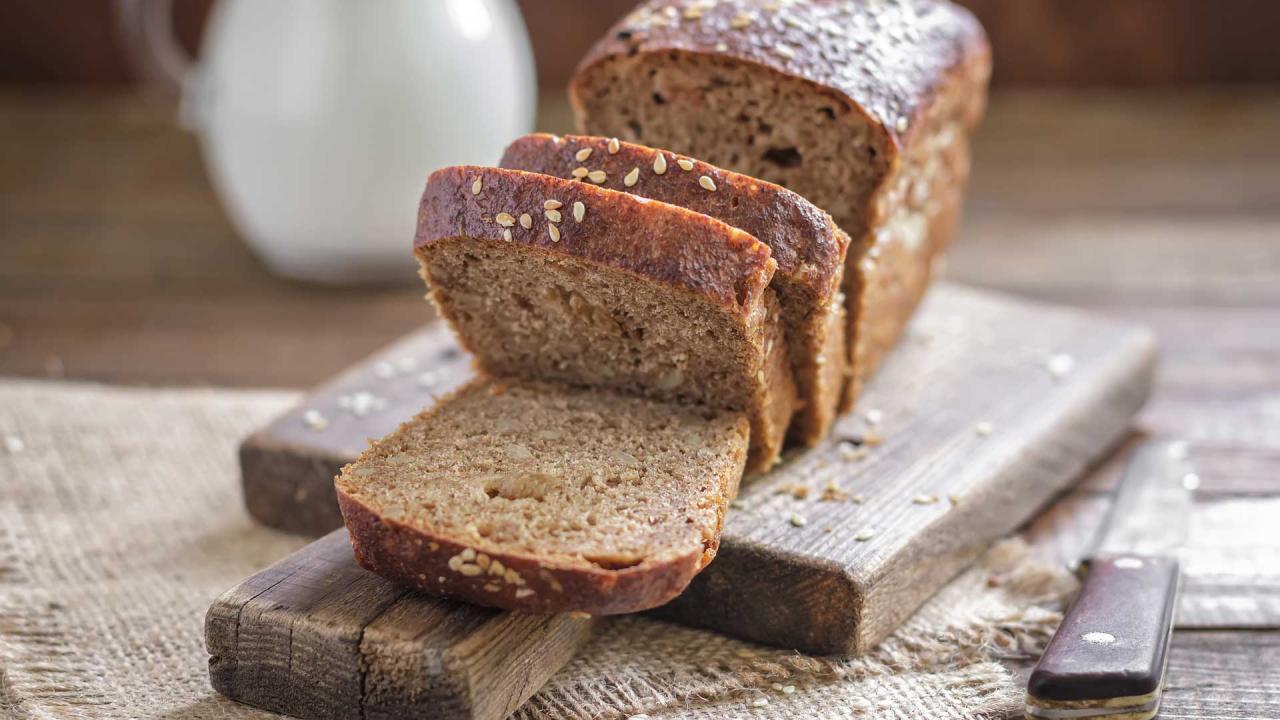 Langtidshevet brød: En guide til smaksrike og luftige bakverk Langtidshevet brød: En guide til smaksrike og luftige bakverk
