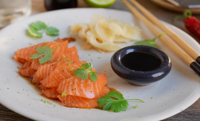 Lag en utsøkt laks sashimi: En kulinarisk reise med helsefordeler Lag en utsøkt laks sashimi: En kulinarisk reise med helsefordeler