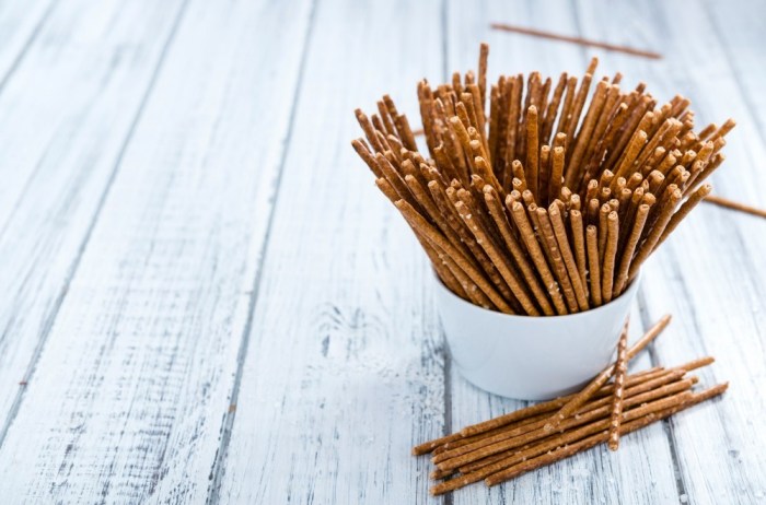 Saltstenger oppskrift: Lag sprø og smakfulle snacks hjemme Saltstenger oppskrift: Lag sprø og smakfulle snacks hjemme