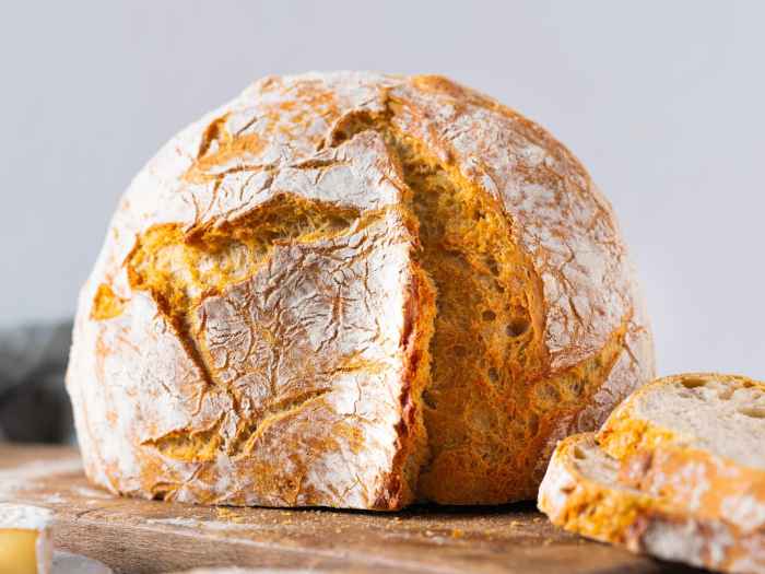 Glutenfritt surdeigsbrød: En enkel og smakfull oppskrift Glutenfritt surdeigsbrød: En enkel og smakfull oppskrift