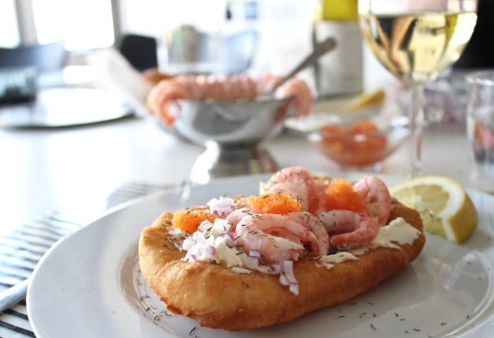 Lag deilige langos med vår enkle oppskrift Lag deilige langos med vår enkle oppskrift