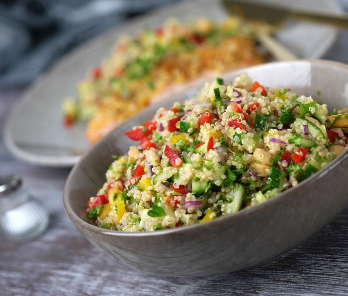 Lag en deilig og næringsrik quinoa salat med denne enkle oppskriften Lag en deilig og næringsrik quinoa salat med denne enkle oppskriften