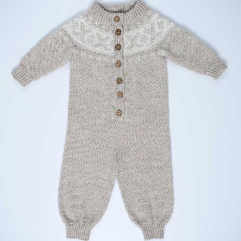 Gratis oppskrift på heldress til babyen Gratis oppskrift på heldress til babyen