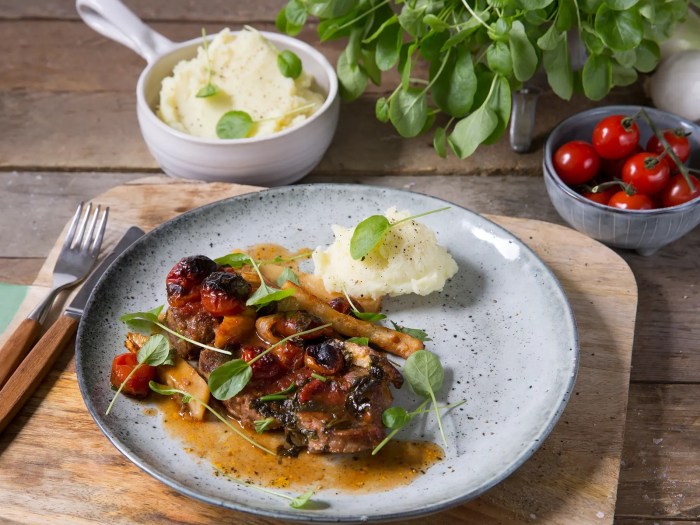 Nakkekoteletter med marinade: En smaksrik reise Nakkekoteletter med marinade: En smaksrik reise