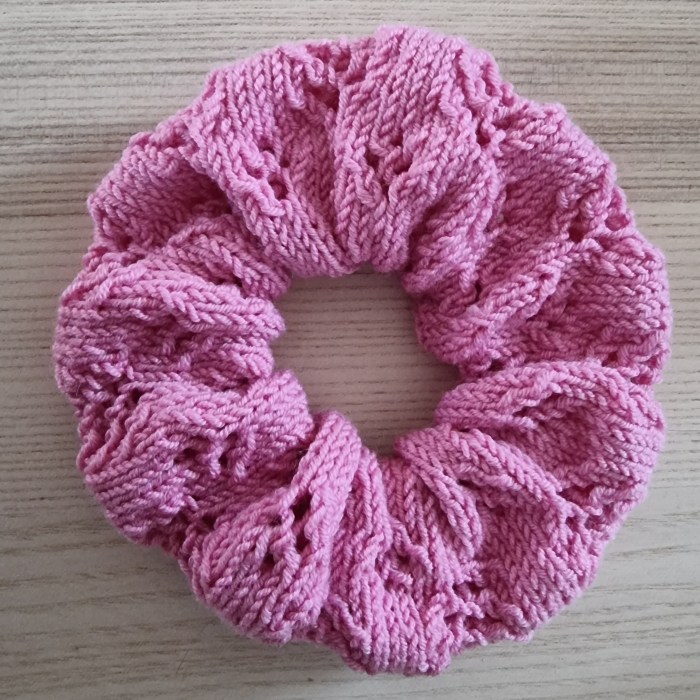 Scrunchie Oppskrift: Lag stilige hårbånd på egenhånd Scrunchie Oppskrift: Lag stilige hårbånd på egenhånd