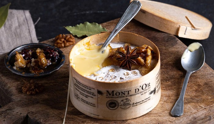 Mont d'Or-oppskrift: En guide til den franske delikatesse Mont d'Or-oppskrift: En guide til den franske delikatesse