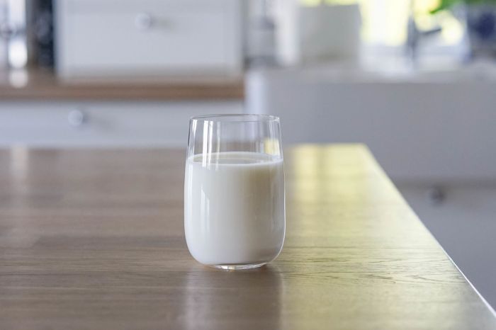 Melk til overs: Kreative oppskrifter og praktiske bruksområder Melk til overs: Kreative oppskrifter og praktiske bruksområder
