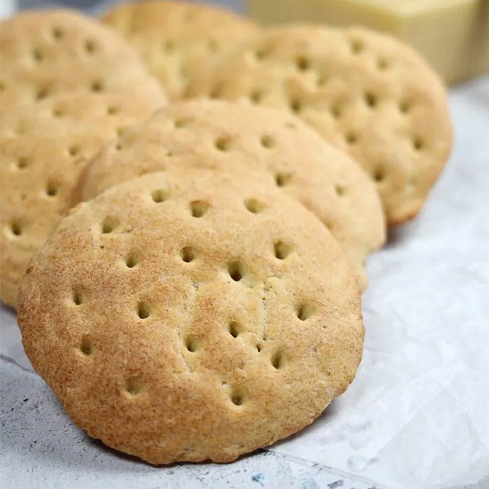Lag sprø og luftige polarbrød uten melk Lag sprø og luftige polarbrød uten melk