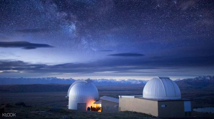 Observatoriet Omvisning, Ta En Omvisning På Observatoriet Og Oppdag Astronomiens Spennende Verden! Observatoriet Omvisning, Ta En Omvisning På Observatoriet Og Oppdag Astronomiens Spennende Verden!