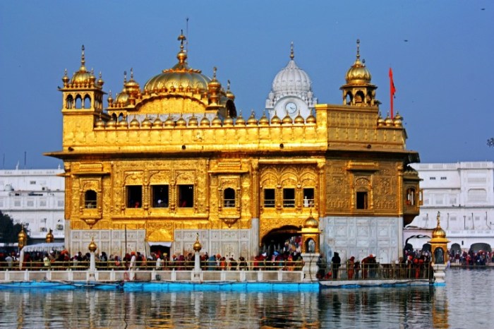 Omvisning I Gurdwara, LæR Om Sikhismens Tradisjoner Med En Omvisning I En Gurdwara – En åNdelig Reise! Omvisning I Gurdwara, LæR Om Sikhismens Tradisjoner Med En Omvisning I En Gurdwara – En åNdelig Reise!