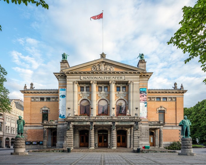 Nasjonalteateret Omvisning, Ta En Omvisning I Nasjonalteateret Og Få Et Innblikk I Norges Teaterhistorie! Nasjonalteateret Omvisning, Ta En Omvisning I Nasjonalteateret Og Få Et Innblikk I Norges Teaterhistorie!
