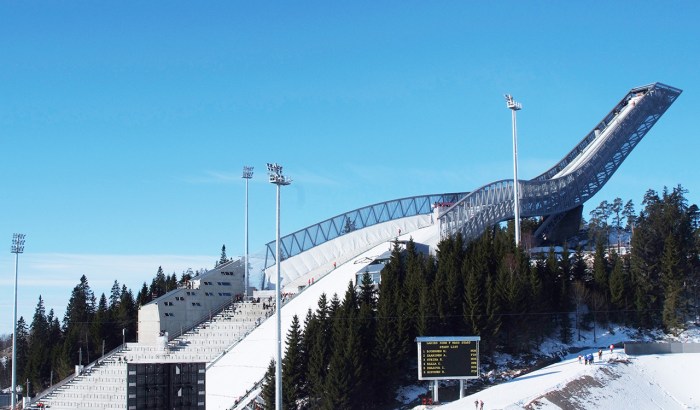 Omvisning Holmenkollen, Få En StorslåTt Utsikt Og LæR Om Skihoppens Historie Med En Omvisning På Holmenkollen! Omvisning Holmenkollen, Få En StorslåTt Utsikt Og LæR Om Skihoppens Historie Med En Omvisning På Holmenkollen!