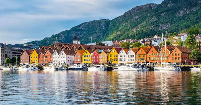 Omvisning Bergen, Utforsk Bergens Vakreste Steder Med En Omvisning – En Reise Gjennom Byens Historie! Omvisning Bergen, Utforsk Bergens Vakreste Steder Med En Omvisning – En Reise Gjennom Byens Historie!