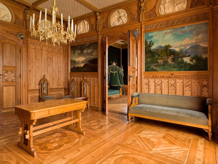 Oscarshall Slott Omvisning, Utforsk Oscarshall Slott Med En Omvisning – En Kongelig Perle Ved Fjorden! Oscarshall Slott Omvisning, Utforsk Oscarshall Slott Med En Omvisning – En Kongelig Perle Ved Fjorden!