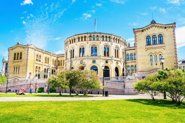 Omvisning På Stortinget 2017, Gjenopplev 2017 Med En Omvisning På Stortinget – En Reise Gjennom Norsk Politikk! Omvisning På Stortinget 2017, Gjenopplev 2017 Med En Omvisning På Stortinget – En Reise Gjennom Norsk Politikk!