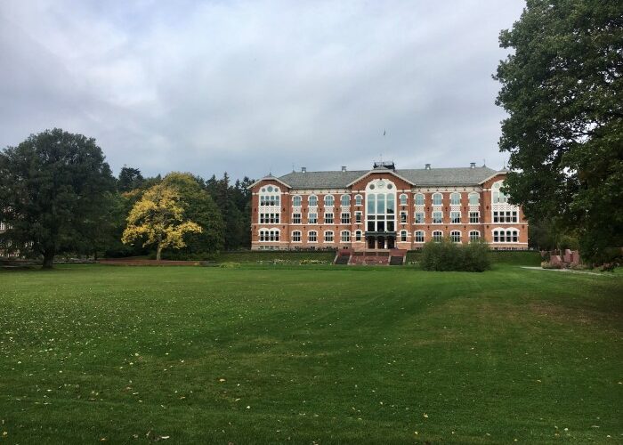 Omvisning Nmbu, Bli Kjent Med Norges Ledende Universitet Innen Miljø Og BæRekraft Med En Omvisning På Nmbu!