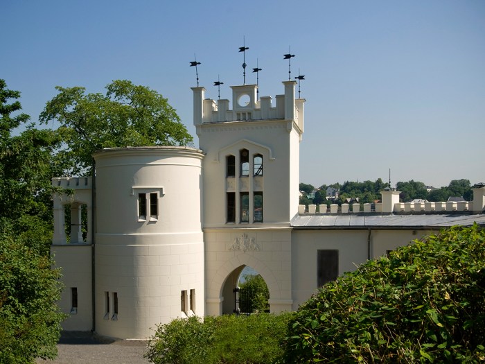 Oscarshall Slott Omvisning, Utforsk Oscarshall Slott Med En Omvisning – En Kongelig Perle Ved Fjorden! Oscarshall Slott Omvisning, Utforsk Oscarshall Slott Med En Omvisning – En Kongelig Perle Ved Fjorden!