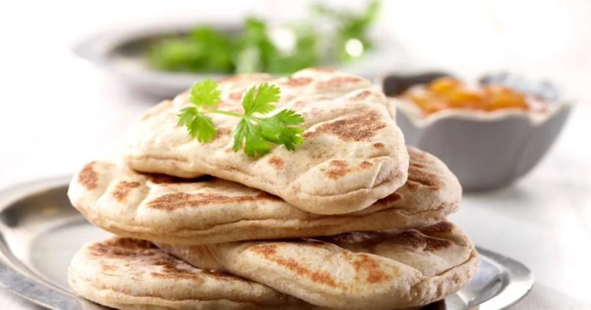 Kikerter spinat curry indisk kokosmelk tidsforbruk meny Indisk brød oppskrift