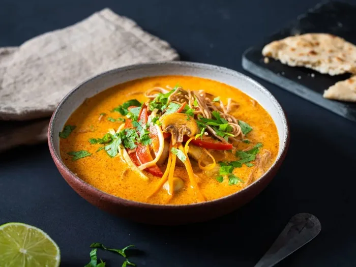 Asiatisk suppe oppskrift: En kulinarisk reise gjennom smaksrike asiatiske supper Asiatisk suppe oppskrift: En kulinarisk reise gjennom smaksrike asiatiske supper