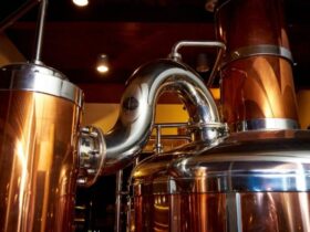 Omvisning Bryggeri, LæR Om øLbryggingens Hemmeligheter Med En Omvisning På Et Bryggeri – En Smakfull Opplevelse!