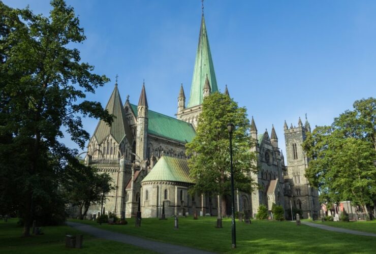 Nidarosdomen Omvisning Engelsk, Oppdag Nidarosdomen Med En Engelsk Omvisning – Perfekt For Utenlandske Gjester!