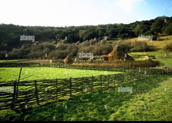 Omvisning JernaldergåRden, Opplev Livet I Jernalderen Med En Omvisning På JernaldergåRden – En Reise Tusen åR Tilbake I Tid!