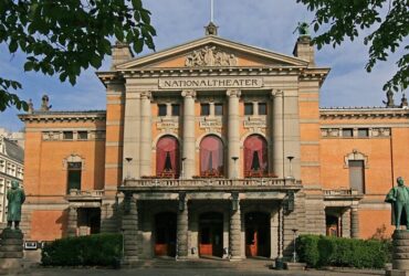 Oslo Nationaltheatret Omvisning, Bli Kjent Med En Av Norges Viktigste Kulturinstitusjoner Med En Omvisning På Nationaltheatret I Oslo!