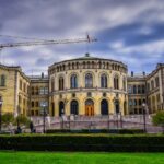 Omvisning Med Guide Stortinget, Utforsk Norsk Politikk Med En Guidet Omvisning På Stortinget – LæR Hvordan Lovene Blir Til!