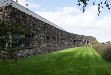 Omvisning På Ivar Iks Merkjavik, Få Et Innblikk I BæRekraft Med En Omvisning På Ivar Iks I Mekjarvik – En Viktig Del Av MiljøArbeidet!