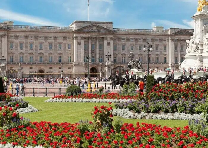 Omvisning På Slottet Hvor Lenge, Usikker På Hvor Lenge Omvisningen På Slottet Varer? Få Svaret Her Og Planlegg Turen!