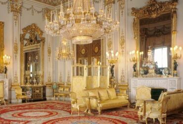 Slottet Omvisning 2019, Bli Med På Omvisning På Slottet I 2019 – En Kongelig Opplevelse I Hovedstaden!