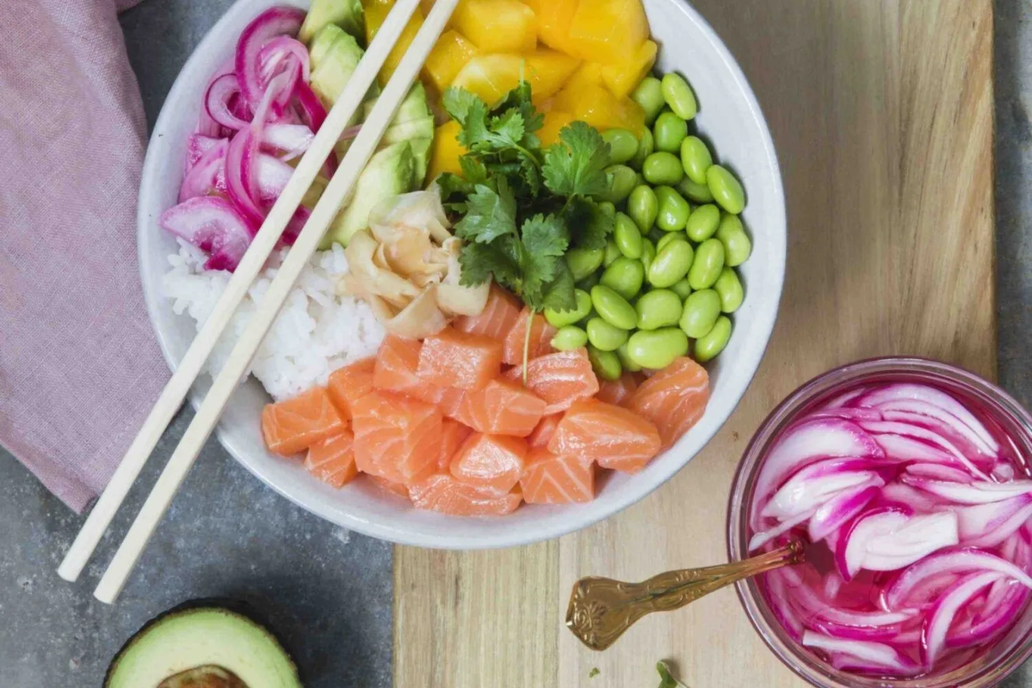 Poké bowl oppskrift trines
