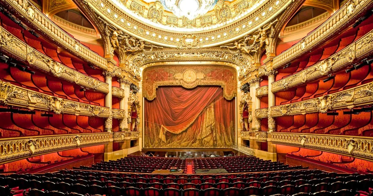 Garnier palais parijs opéra francia fachada civitatis zininfrankrijk bezienswaardigheden frankrijk classique concerts lume spectaculoase opere cele teatre