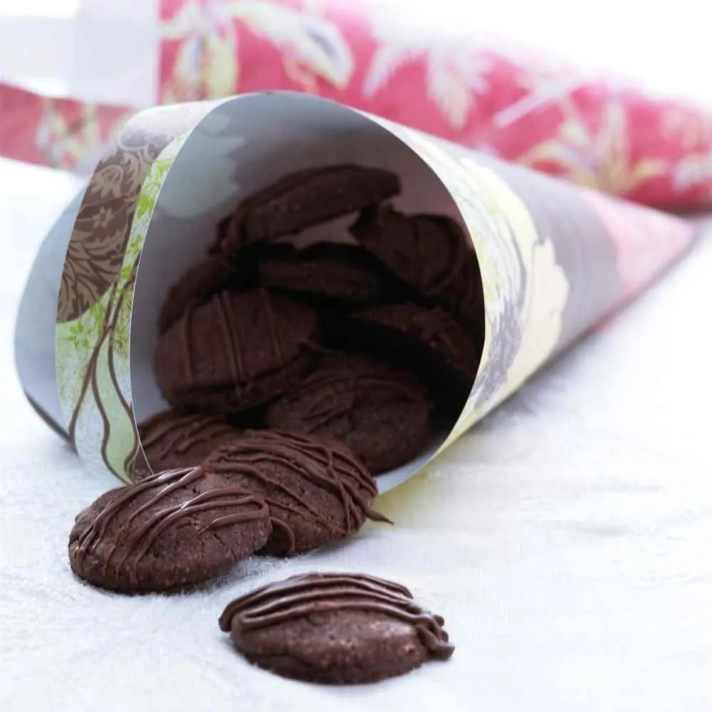 Marsipan med sjokoladetrekk oppskrift