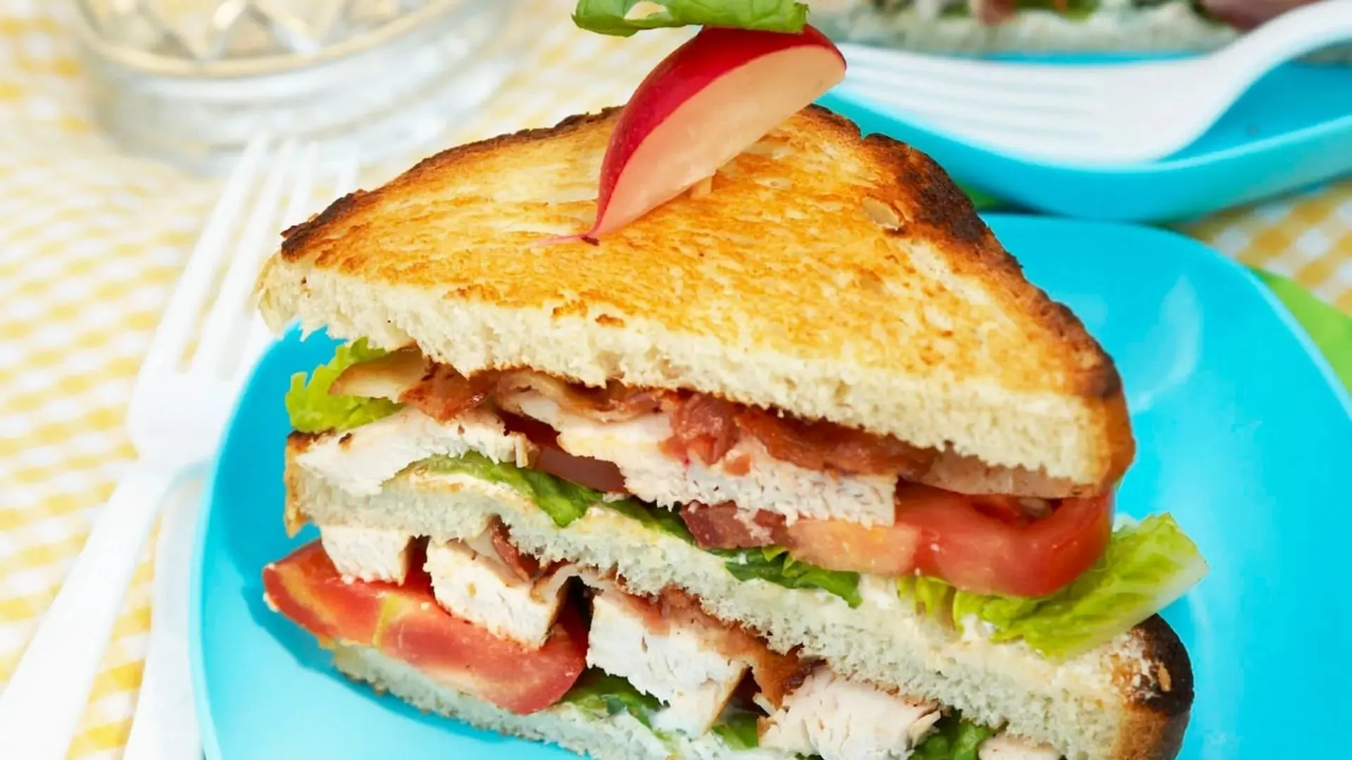Kylling blt sandwich oppskrift