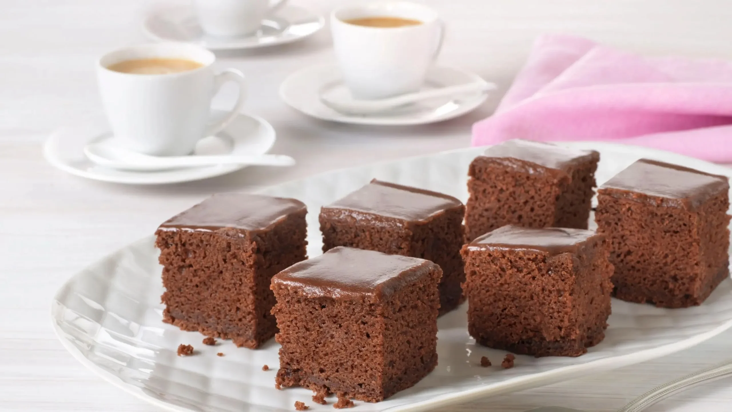 Sjokoladekake langpanne saftig bollefrua kaker artikkel