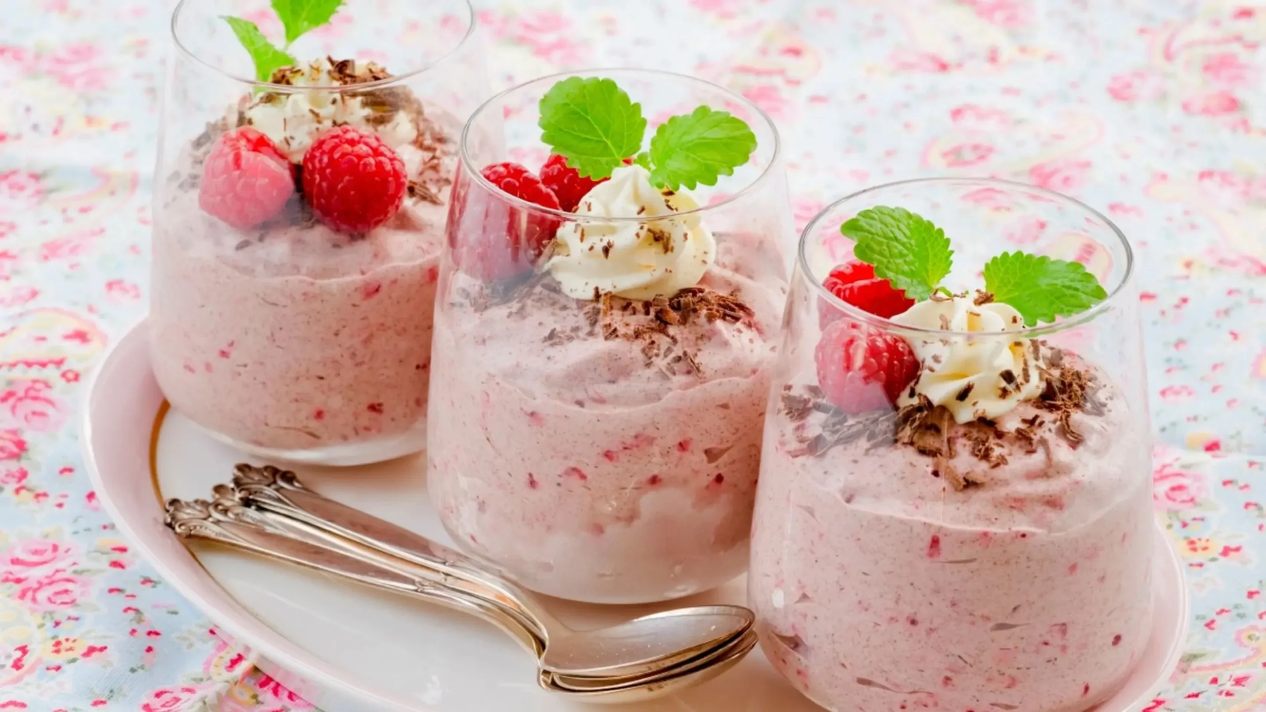 Bringebær dessert oppskrift