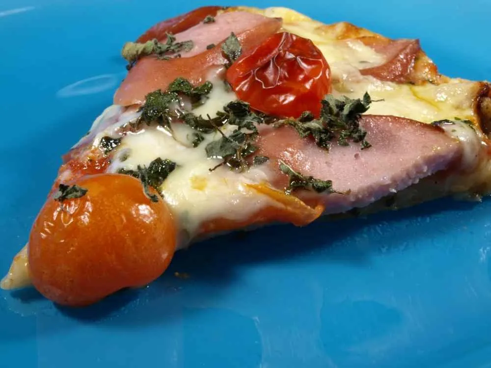 Veldig god oppskrift på pølsepizza