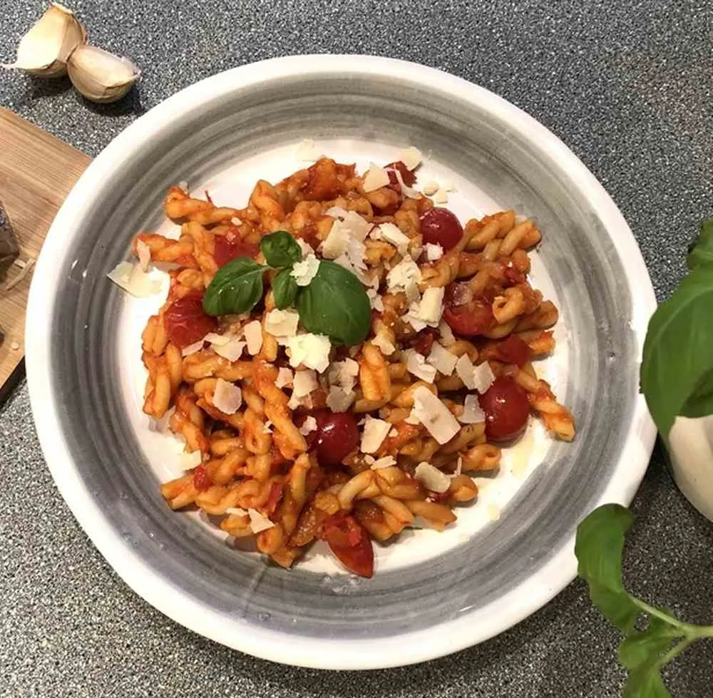 Arrabiata penne saltandlavender marinara sauces vodka