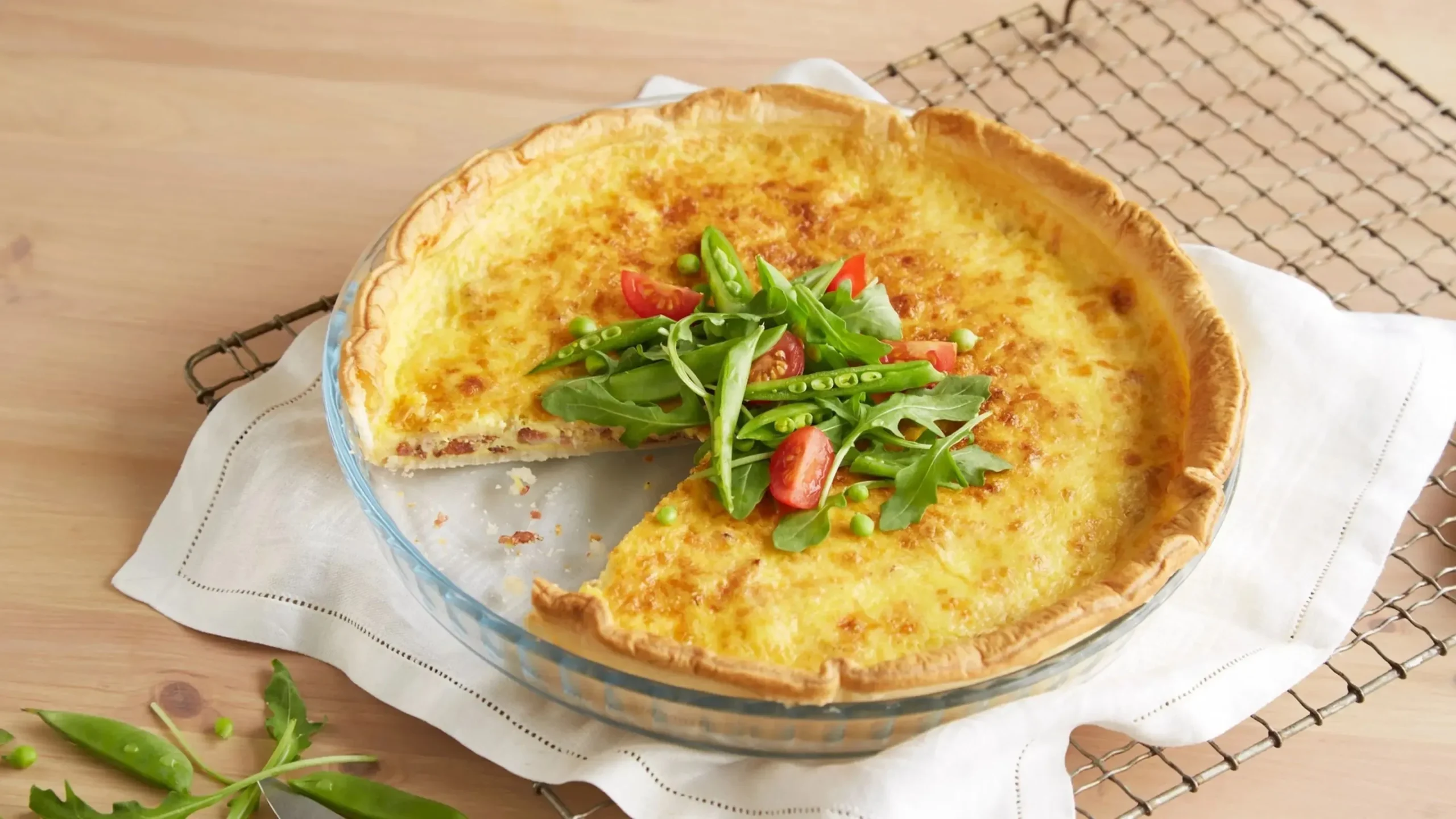 Quiche lorraine recipe bacon egg cheese eggs uses large
