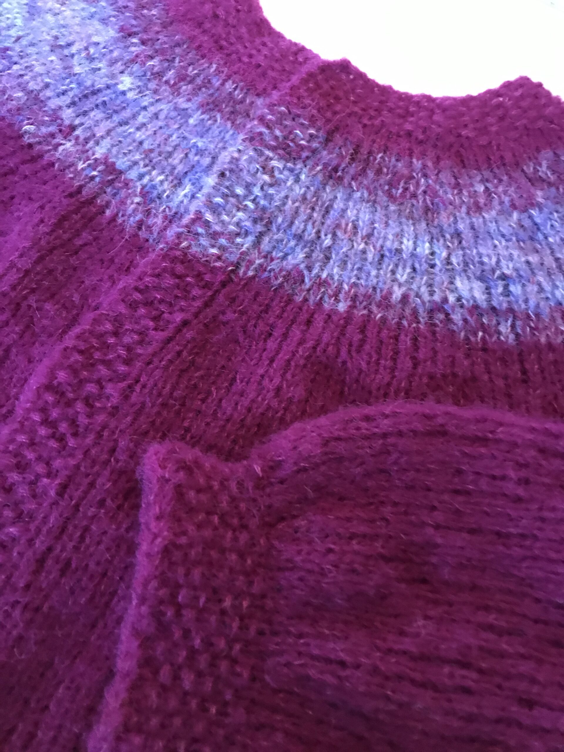 Jakke strikket ovenfra og ned oppskrift