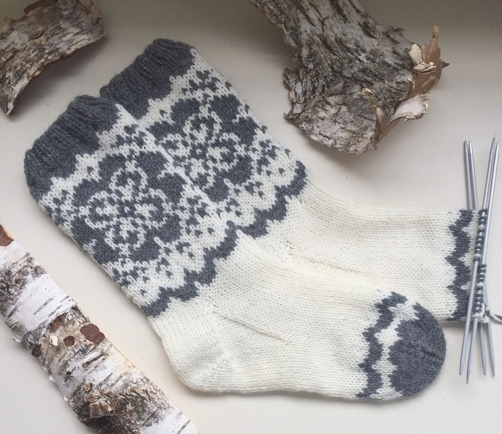 Selbumønster sokker oppskrift