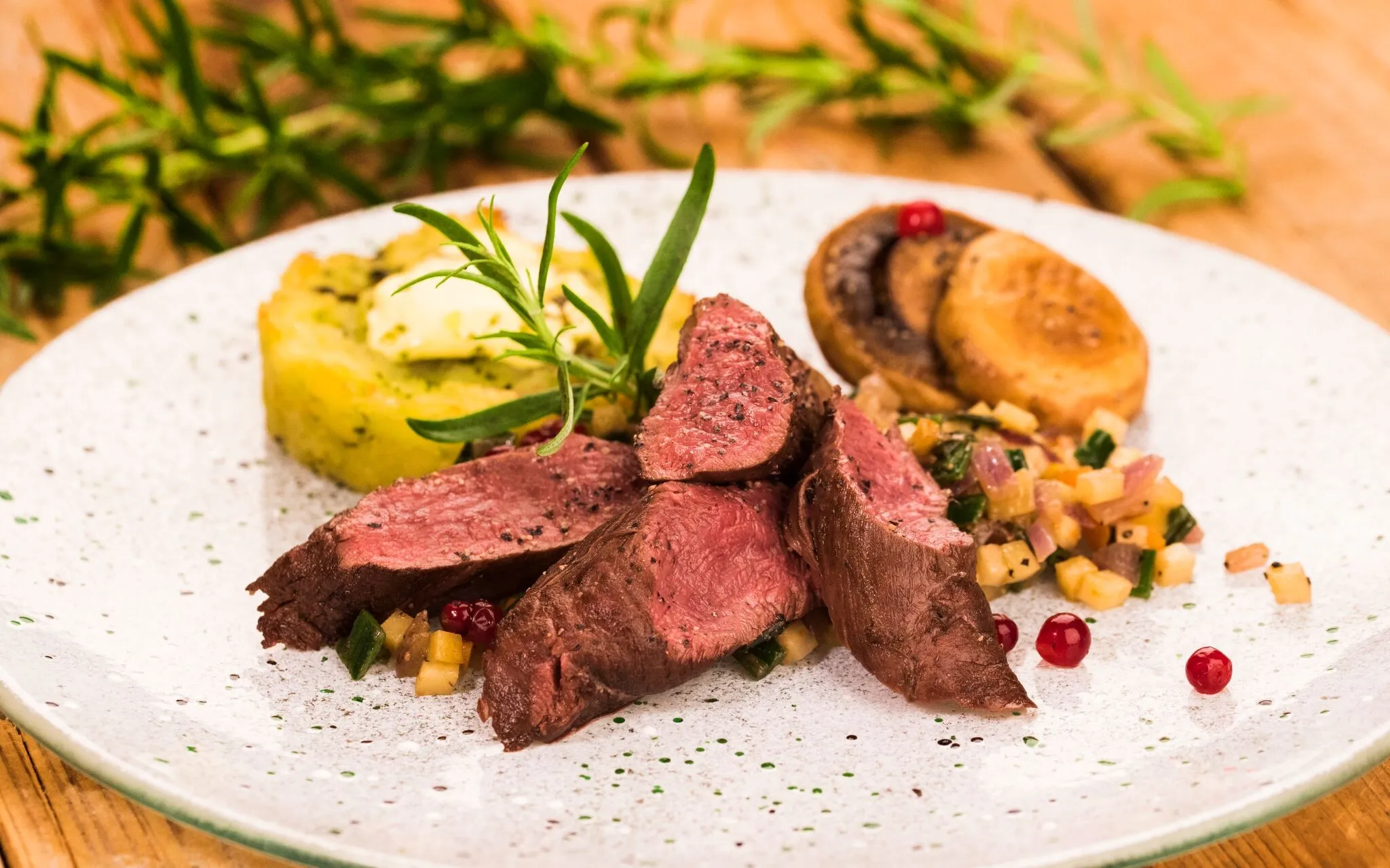 Reinsdyr indrefilet oppskrift