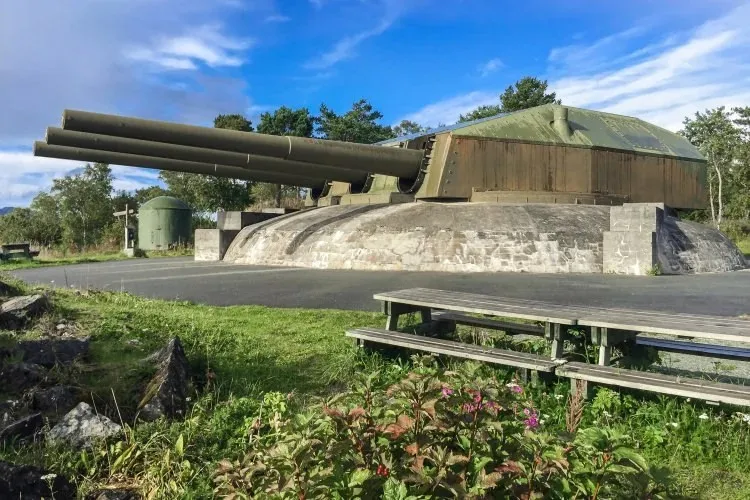 Austrått fort omvisning